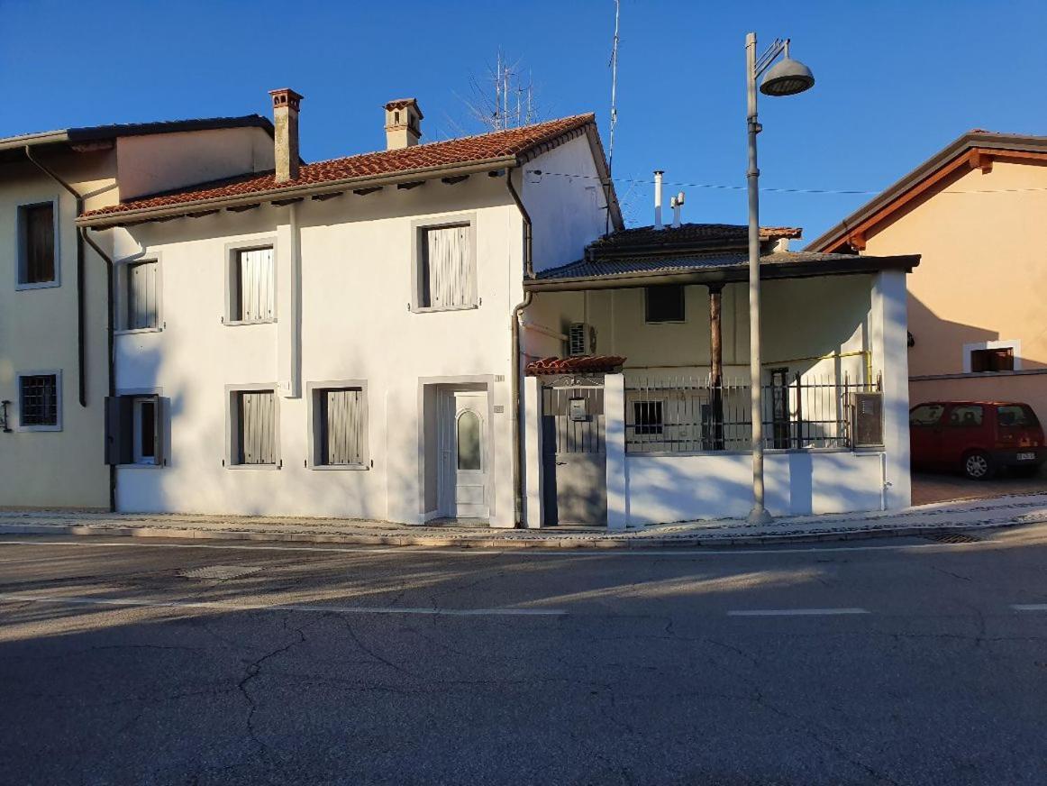 Happy House Morsano Apartment Morsano al Tagliamento Bagian luar foto